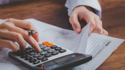 Pagamento de Horas Extras: Cálculos e adicionais